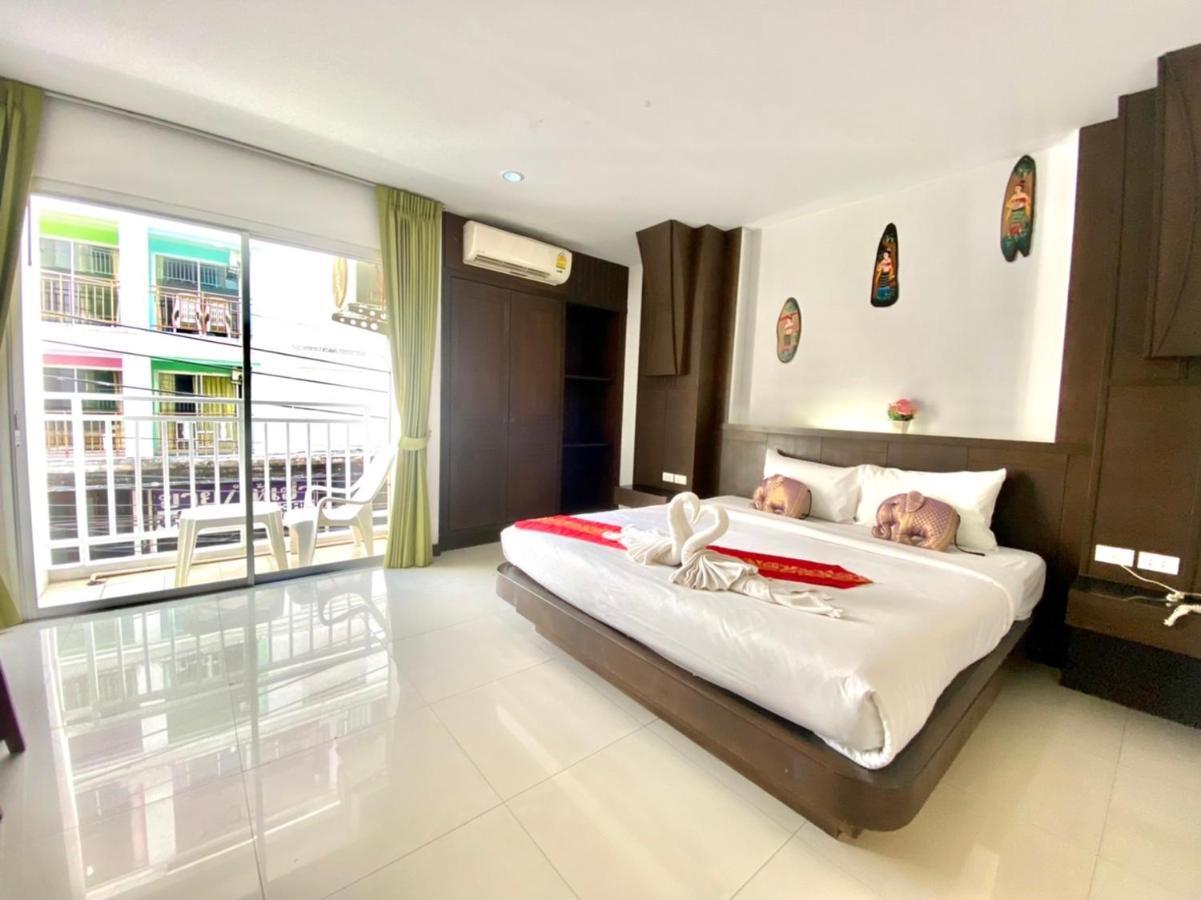 One World One Home Patong 2 Ngoại thất bức ảnh